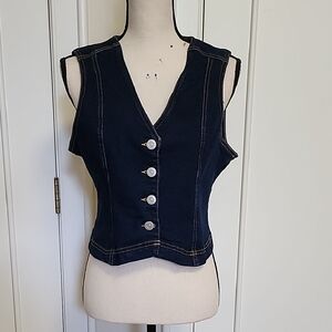 Stylish Denim Vest with Button Closure